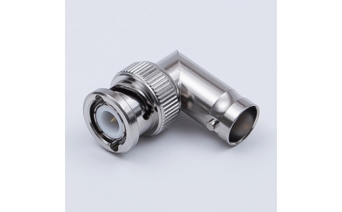 （株）トーコネ  BNC-LA  ＴＹＣ　ＢＮＣコネクタＬ曲がりアダプター