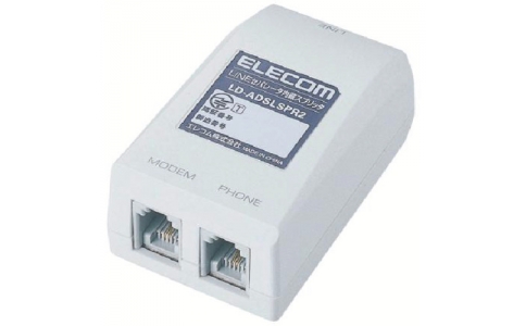 エレコム（株）  LDADSLSPR2  エレコム　ＡＤＳＬラインセパレータ内蔵スプリッタ