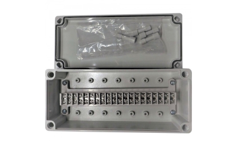 （株）タカチ電機工業  TMB-20PCL  タカチ　ターミナルボックス