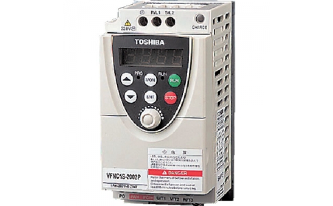 東芝産業機器システム（株）  VFNC1-2007P  東芝　インバ－タｎｃ１シリ－ズ