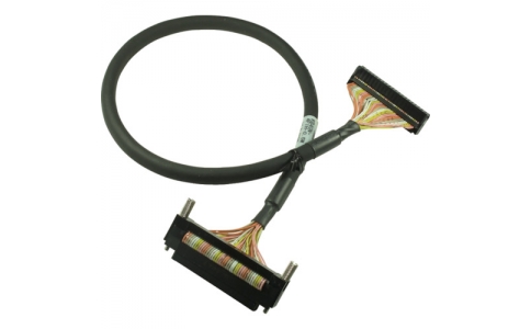 東洋技研（株）  KB40N-4F1H-1M  ＴＯＧＩ　東洋技研　接続ケーブル