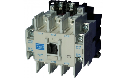 三菱電機（株）  S-N25AC200V  三菱電機　電磁接触器　Ｓ－Ｎシリーズ（非可逆品）