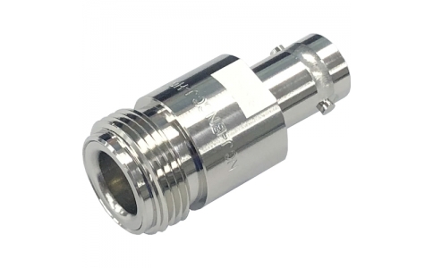 （株）トーコネ  NCJ-BNCCJ-HG  ＴＹＣ　変換コネクタＮ－ＢＮＣ