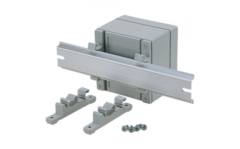 （株）タカチ電機工業  CKD-120  タカチ　ＤＩＮレール取付足