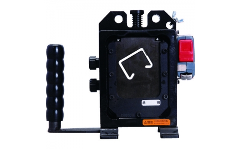 マクセルイズミ（株）  150AT-DCMS  泉　レースウエイカッター