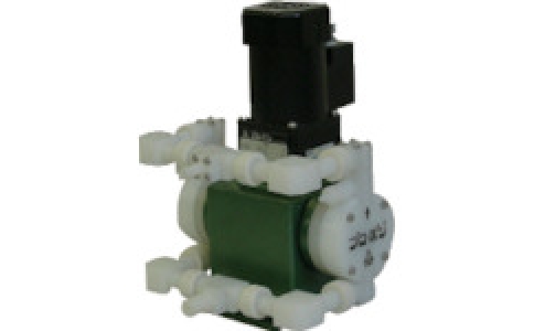 共立機巧（株）  ACF-700A  ＫＵＫ　無脈動定量注入ポンプ　ＵＰＥ製　１００／２００（Ｖ）　９０（Ｗ）　屋内型