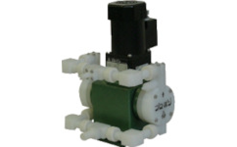 共立機巧（株）  ACF-1800A  ＫＵＫ　無脈動定量注入ポンプ　ＵＰＥ製　１００／２００（Ｖ）　９０（Ｗ）　屋内型