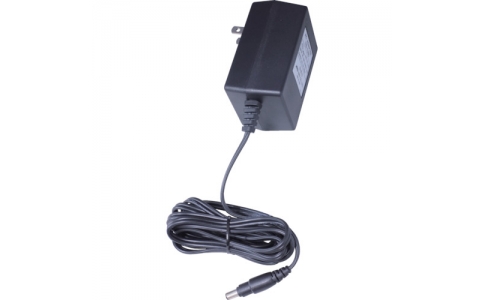 （株）エー・アンド・デイ  AXTB135  Ａ＆Ｄ　ＡＣアダプター　ＡＸ－ＴＢ１３５