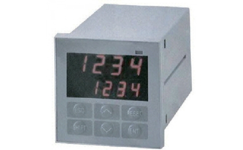 ライン精機（株）  G60-101  ライン精機　電子プリセットカウンター　４桁　電源ＡＣ８５～２６４Ｖ