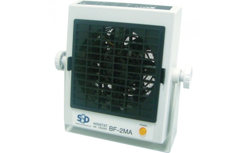 ＤＥＳＣＯ　ＪＡＰＡＮ（株）  10185  ＤＥＳＣＯ　静電気拡散性接着剤貼付けシート　青　１．２２Ｘ２．４４ｍ