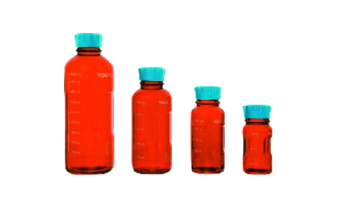 東京硝子器械（株）  371-05-83-33  ＴＧＫ　ユーティリティねじ口ボトル　茶　５００ｍＬ