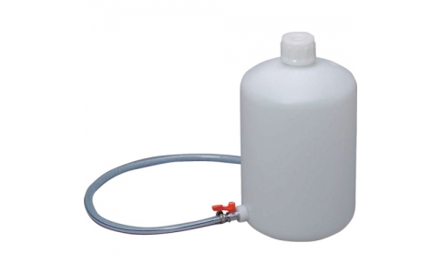 瑞穂化成工業（株）  0750  瑞穂　細口瓶ボールコック付１０Ｌ