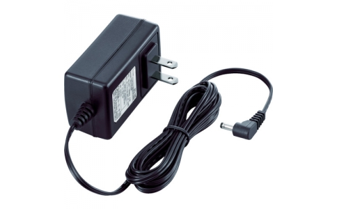 アイコム（株）  BC-186#12  アイコム　ＡＣアダプターＢＣ－１８６