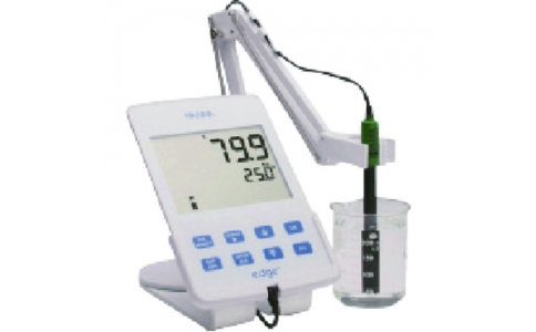 東京硝子器械（株）  766-80-75-31  ＴＧＫ　ｅｄｇｅ　溶存酸素計　ＨＩ２００４－０１