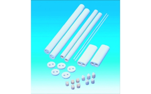 東京硝子器械（株）  696-31-31-19  ＴＧＫ　ＳＳＡ－Ｓ絶縁管　２孔　３×０．８×１００ｍｍ　１００入