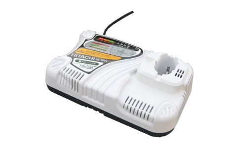 （株）ＩＫＫ  7UC16YL  ＤＩＡＭＯＮＤ　充電器