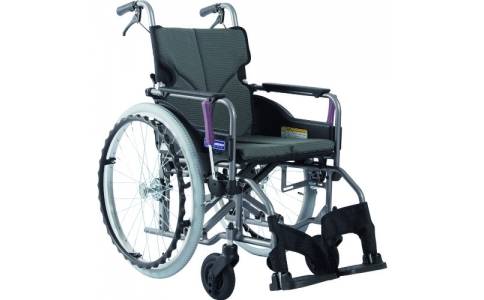 （株）カワムラサイクル  KMDA2240MNO82  カワムラ　アルミ製標準型自走用車いすＫＭＤ－Ａ２２－４０－Ｍチャコールグレー