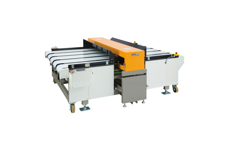 APA-1500F < 鉄片用 > 大型商品検査用 コンベアタイプ検針機