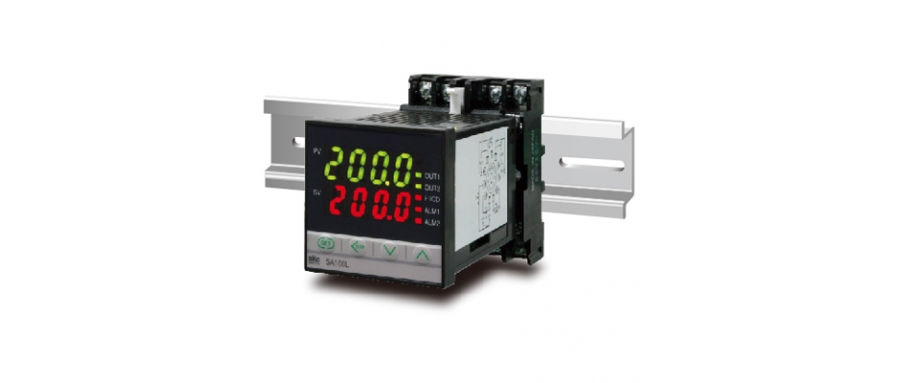 RKC  SA100L Temperature limit controller