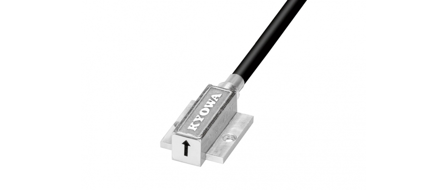 KYOWA  ASDE-A-1K ±1000 G Damped Acceleration Transducer for Crash Test